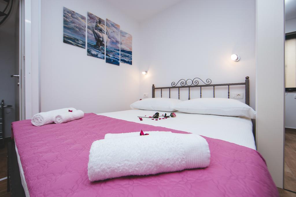 Felix Apartment